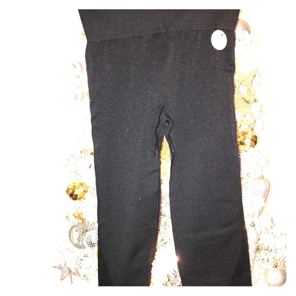 Two pr Seamless Workout Tight PINK Victoria’s Sec.